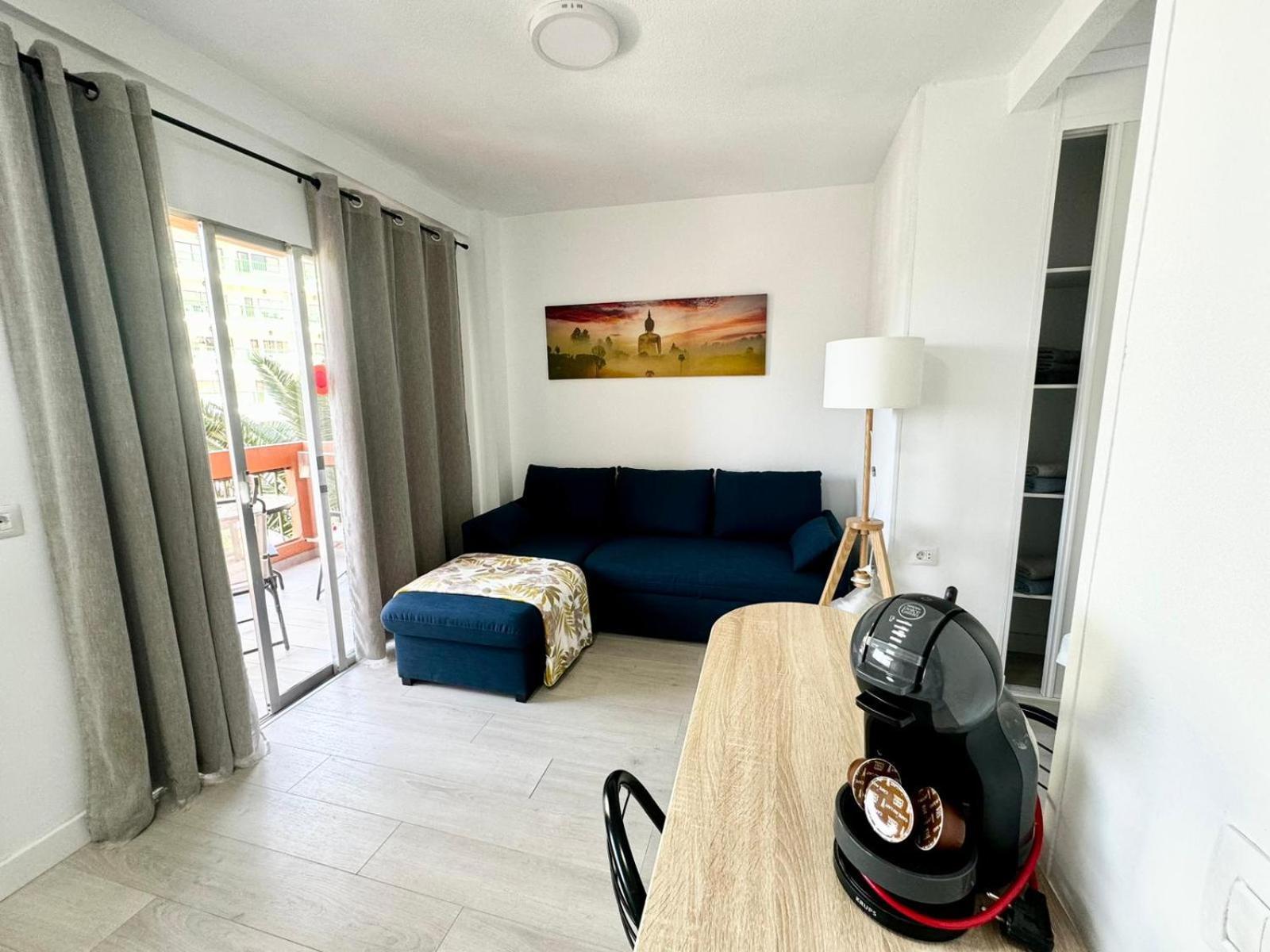 Apartment Ocean Breeze Oasis In *